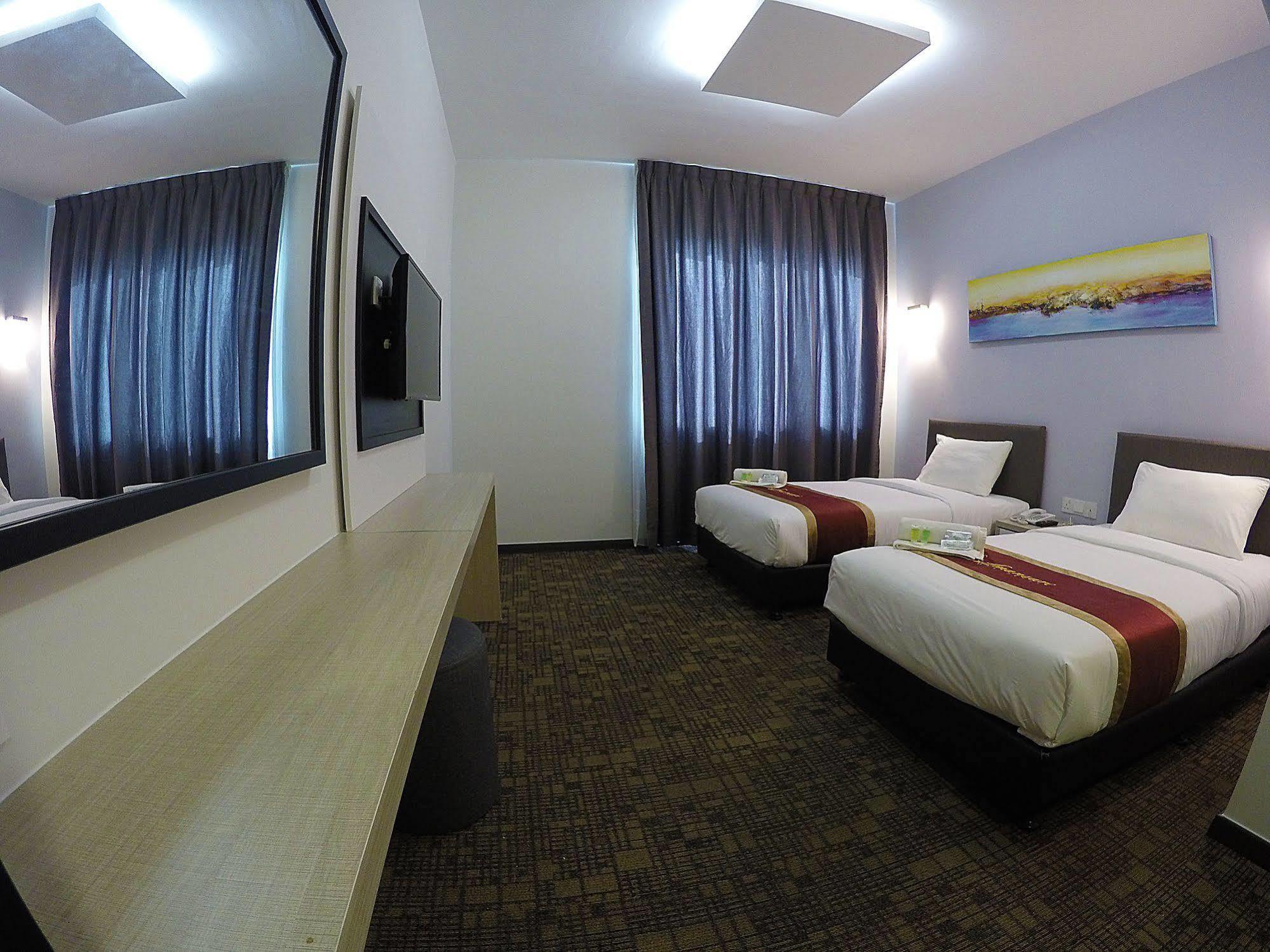 Amansari Hotel Nusajaya Nusajaya  Ngoại thất bức ảnh