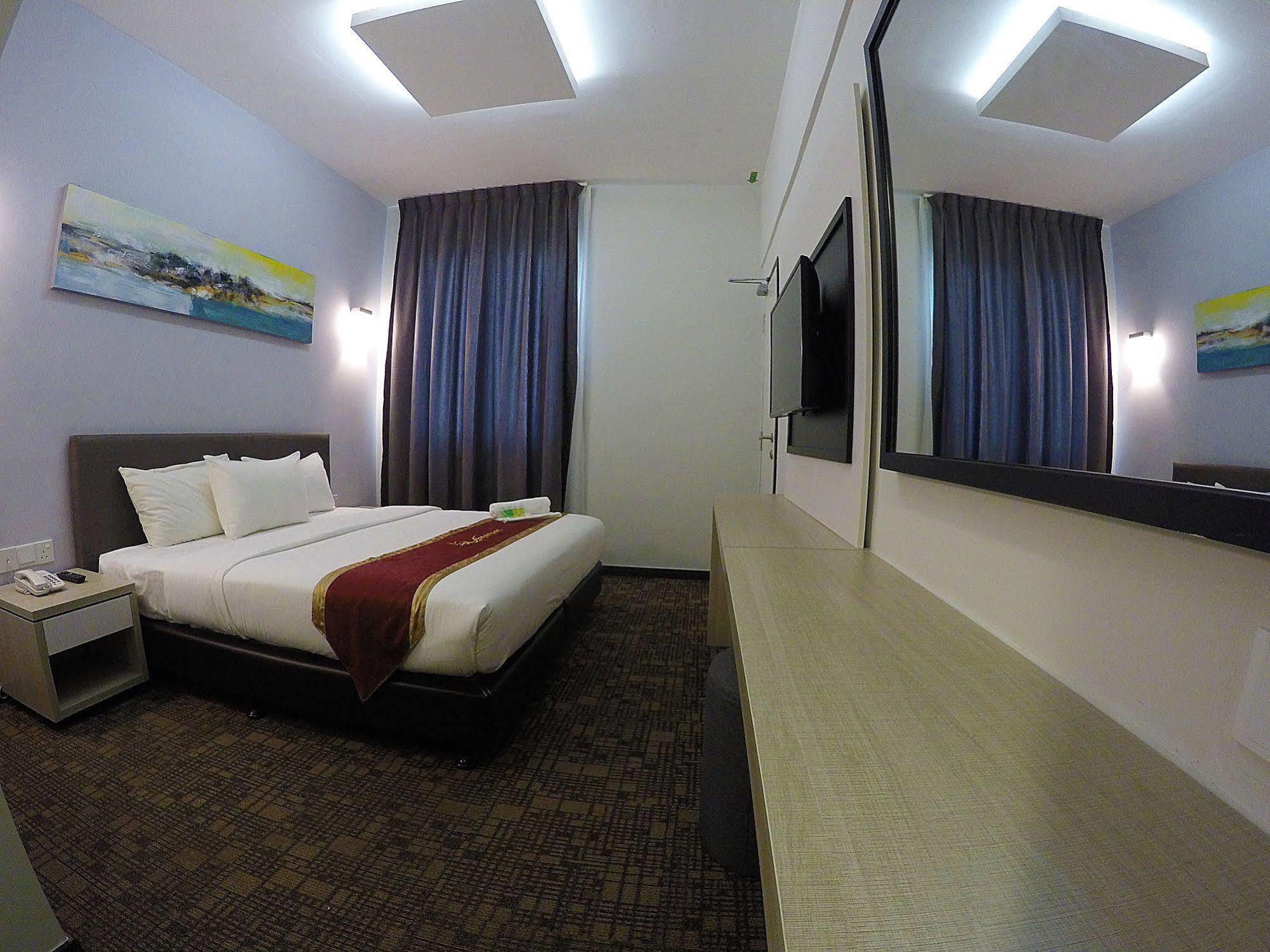 Amansari Hotel Nusajaya Nusajaya  Ngoại thất bức ảnh